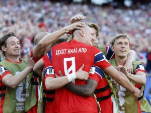 Braut Haaland: la emotiva razón por la que el goleador de Noruega cambió el nombre de su camiseta en el Mundial