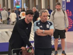 Marcos Senesi llegó a Kansas City para sumarse a la Selección rumbo al Mundial 2026: el mensaje que le mandó a Balerdi