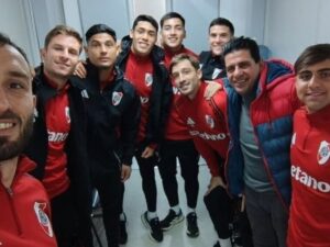 Neymar explotó contra las críticas por jugar al póker mientras Santos disputaba la Copa Sudamericana: “Ocúpense de su propia vida”