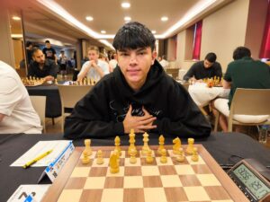 Francisco Fiorito, campeón en Andorra: otro adolescente argentino que arrasa en los tableros de ajedrez