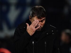 Chacho Coudet, tras otro golpazo: “No es que me ponga una pistola en la cabeza, pero River no te da margen ni tiempo; tenemos que empezar a ganar”