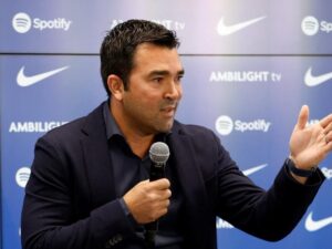 El director deportivo del Barcelona aclaró cómo fue la oferta por Julián: “Hicimos las cosas bien”