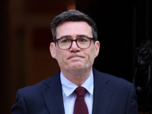 El primer ministro británico advirtió que su Gobierno será “implacable” en la defensa de la soberanía de las Islas Malvinas