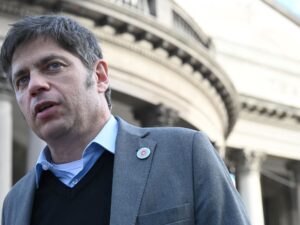 Dura carta de estudiantes secundarios contra Kicillof: lo acusan de sacar los traslados para el acto de la Noche de los Lápices por su interna con Cristina