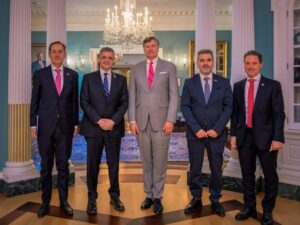 De visita en Washington, Jorge Macri dijo que en EE.UU. hubo apoyo a una alianza del PRO con La Libertad Avanza para las elecciones
