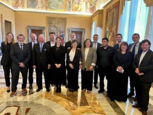 Antes de su viaje a la Argentina, una organización vinculada a Grabois le llevó al papa León XIV un informe sobre la crisis social en el país